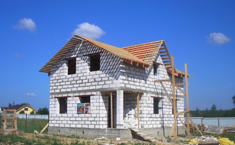 Строительство дома из газобетона (газоблоков) – поэтапно, от фундамента до крыши