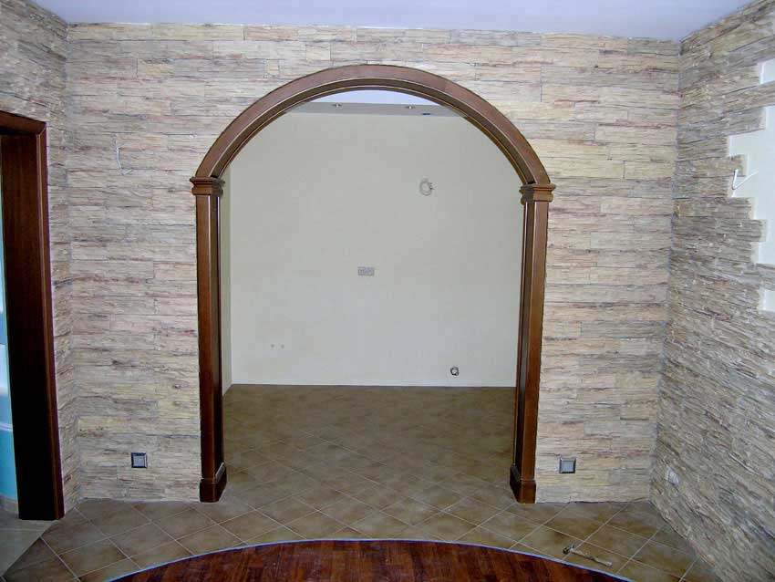 Отделка арки декоративным камнем: 50+ фото оформления дверных проемов
