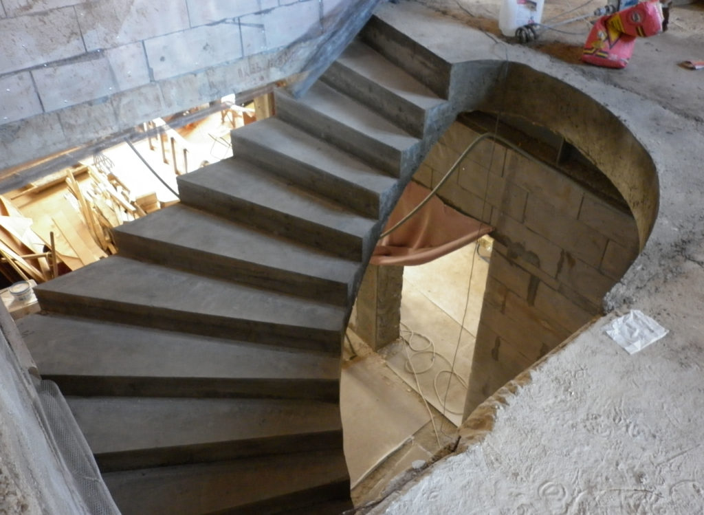 Как залить лестницу из бетона своими руками: для крыльца и на второй этаж